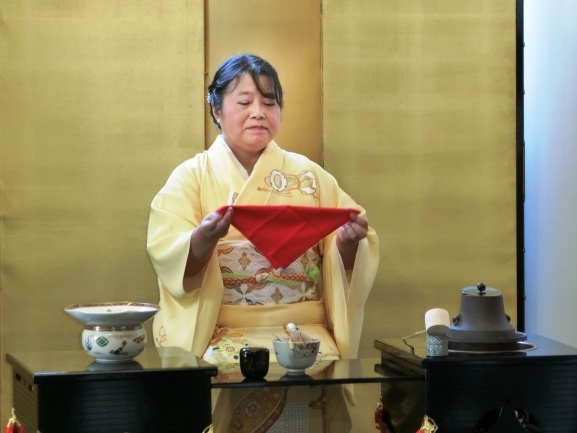大使による茶道